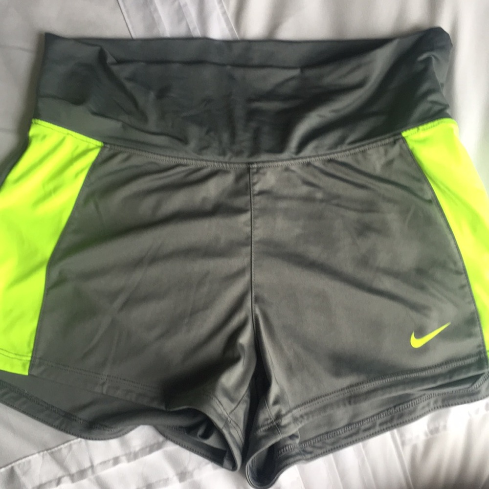 Nike athletic short